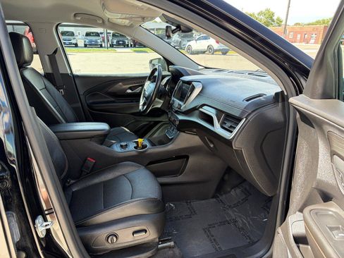 Used 2020 GMC Terrain SLT w/ Preferred Package AWD/4WD image 22