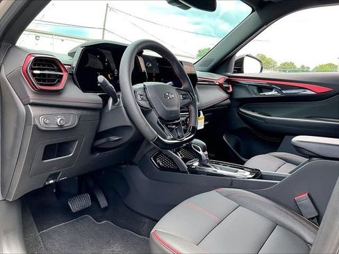 New 2026 Chevrolet TrailBlazer RS w/ Convenience Package AWD/4WD image 8