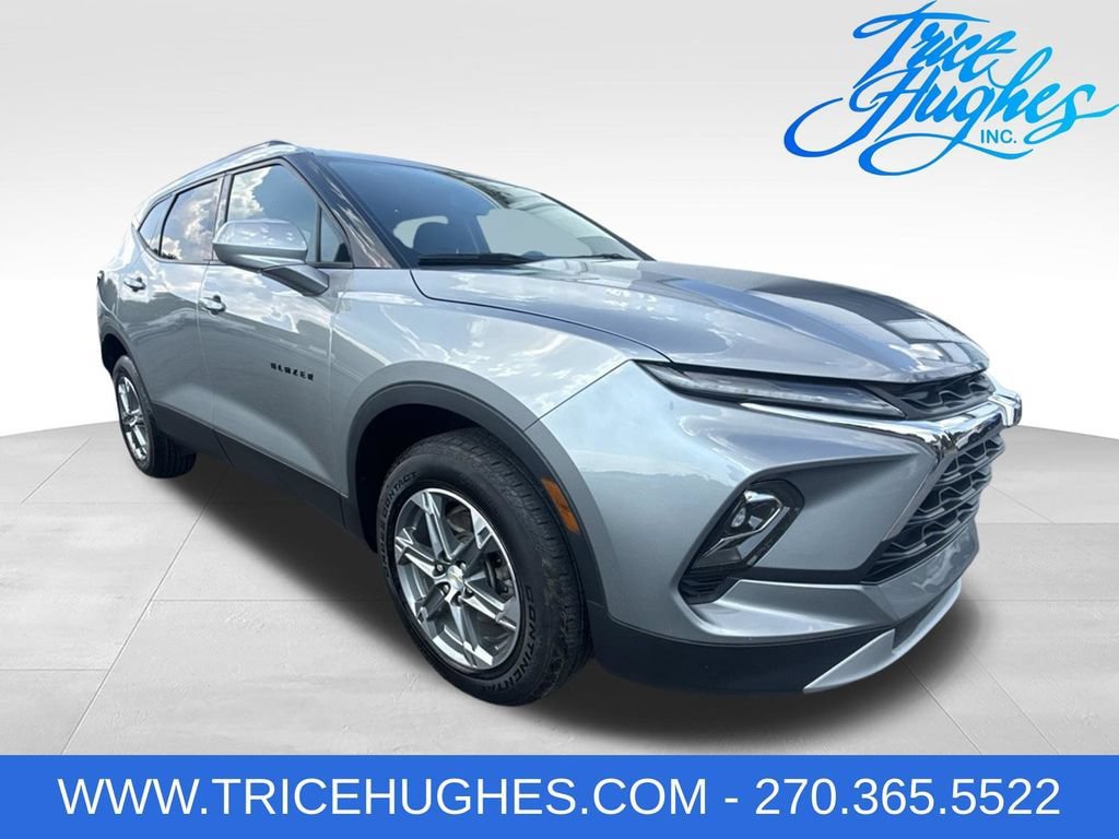 Used 2024 Chevrolet Blazer LT w/ Convenience Package FWD image 1