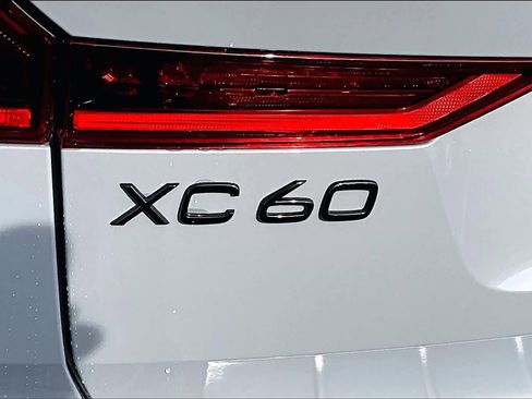 New 2026 Volvo XC60 B5 Ultra w/ Protection Package Premier image 6