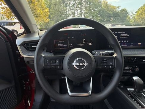 Used 2026 Nissan Kicks SV w/ Cold Weather Package FWD image 14