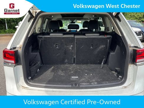 Used 2024 Volkswagen Atlas SE w/ Panoramic Sunroof Package AWD/4WD image 13