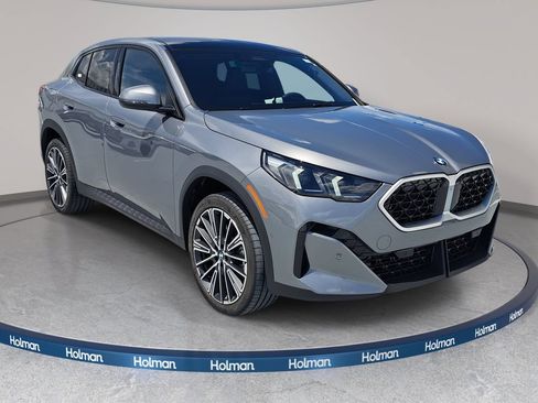 New 2026 BMW X2 xDrive28i w/ Convenience Package AWD/4WD image 3