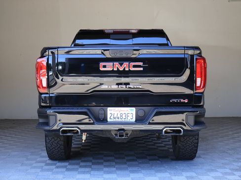 Used 2021 GMC Sierra 1500 AT4 w/ AT4 Value Package AWD/4WD image 11