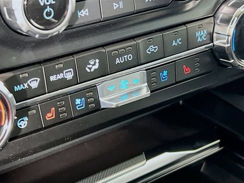 New 2026 Ford F250 Platinum AWD/4WD image 25