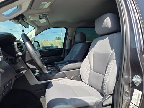 Used 2024 Toyota Tundra SR5 AWD/4WD image 9