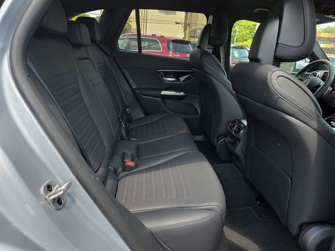 New 2025 Mercedes-Benz GLC 350e GLC 350e image 16
