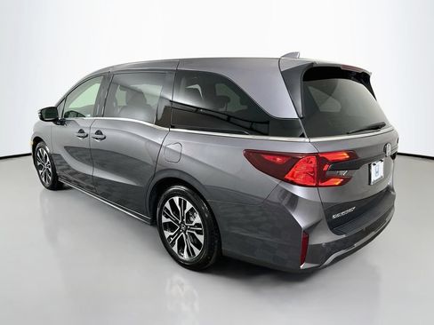 Certified 2026 Honda Odyssey Elite image 7
