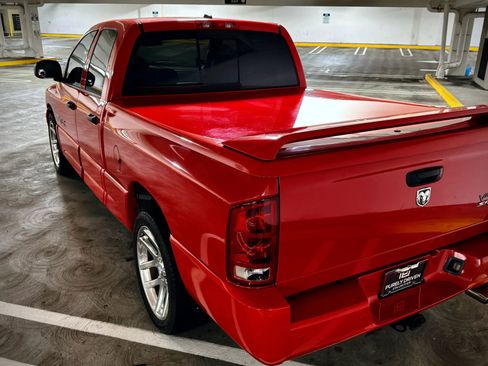 Used 2005 Dodge Ram 1500 Truck 2WD Quad Cab image 11