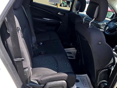 Used 2013 Dodge Journey SXT w/ Flexible Seating Group image 13