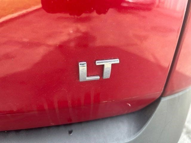 Used 2021 Chevrolet Traverse LT FWD image 54