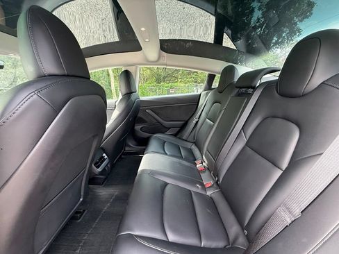 Used 2021 Tesla Model 3 Standard Range Plus RWD image 15