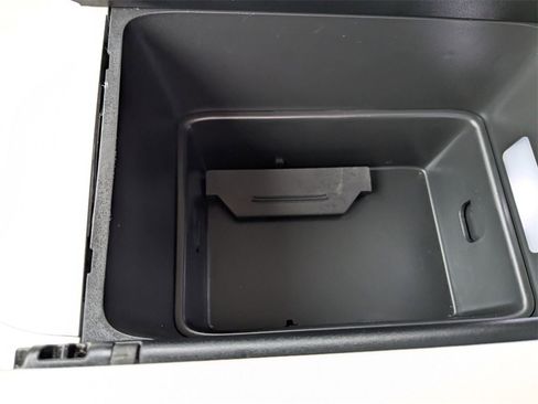 Used 2025 Hyundai Santa Fe SEL image 24