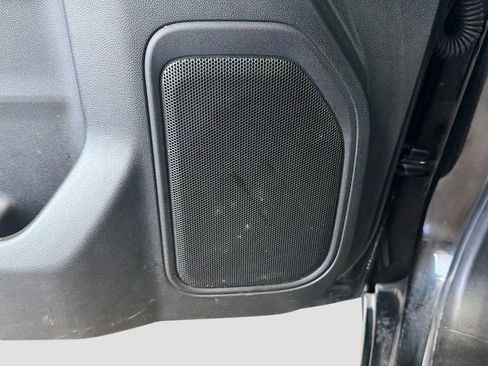 Used 2022 Chevrolet Silverado 1500 Custom w/ LPO, Dark Essentials Package AWD/4WD image 19