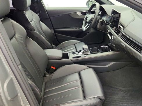 Used 2025 Audi A4 2.0T Premium w/ Convenience Package AWD/4WD image 24