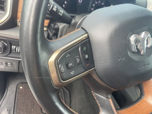 Used 2024 RAM 1500 Limited AWD/4WD image 18