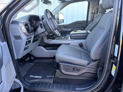 Used 2024 Ford F150 XLT w/ Equipment Group 303A High image 23