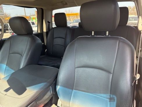 Used 2012 RAM 3500 ST w/ Chrome Appearance Group image 20