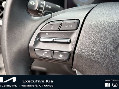 Used 2023 Hyundai Kona SEL FWD image 14