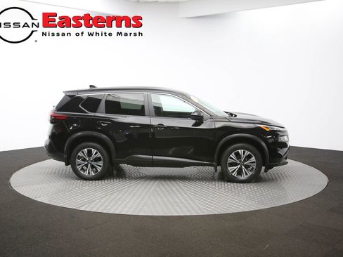 Used 2022 Nissan Rogue SV AWD/4WD image 39