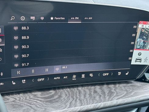 New 2025 Audi Q5 Premium Plus image 17