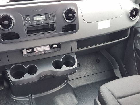 New 2026 Mercedes-Benz Sprinter 2500 image 22