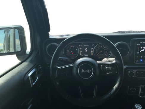 Used 2021 Jeep Wrangler Unlimited Sport AWD/4WD image 12