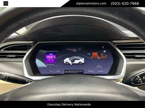 Used 2013 Tesla Model S Performance image 30