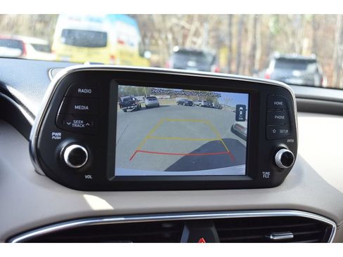 Used 2019 Hyundai Santa Fe SEL image 24