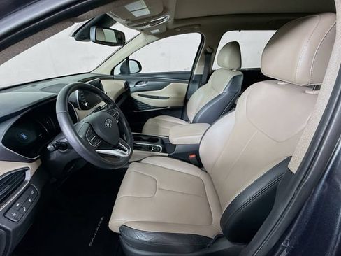 Used 2020 Hyundai Santa Fe Limited FWD image 29