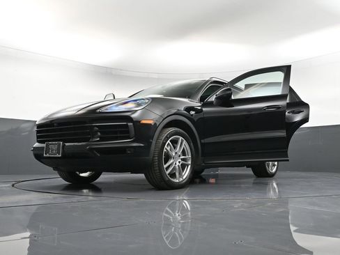 Certified 2019 Porsche Cayenne AWD/4WD image 39