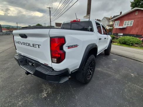 Used 2024 Chevrolet Colorado Trail Boss w/ Advanced Trailering Package AWD/4WD image 7