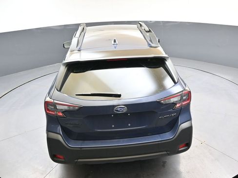 Certified 2025 Subaru Outback Onyx Edition AWD/4WD image 40