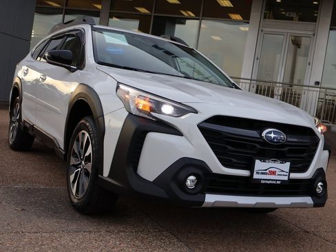 Used 2024 Subaru Outback Limited XT image 7