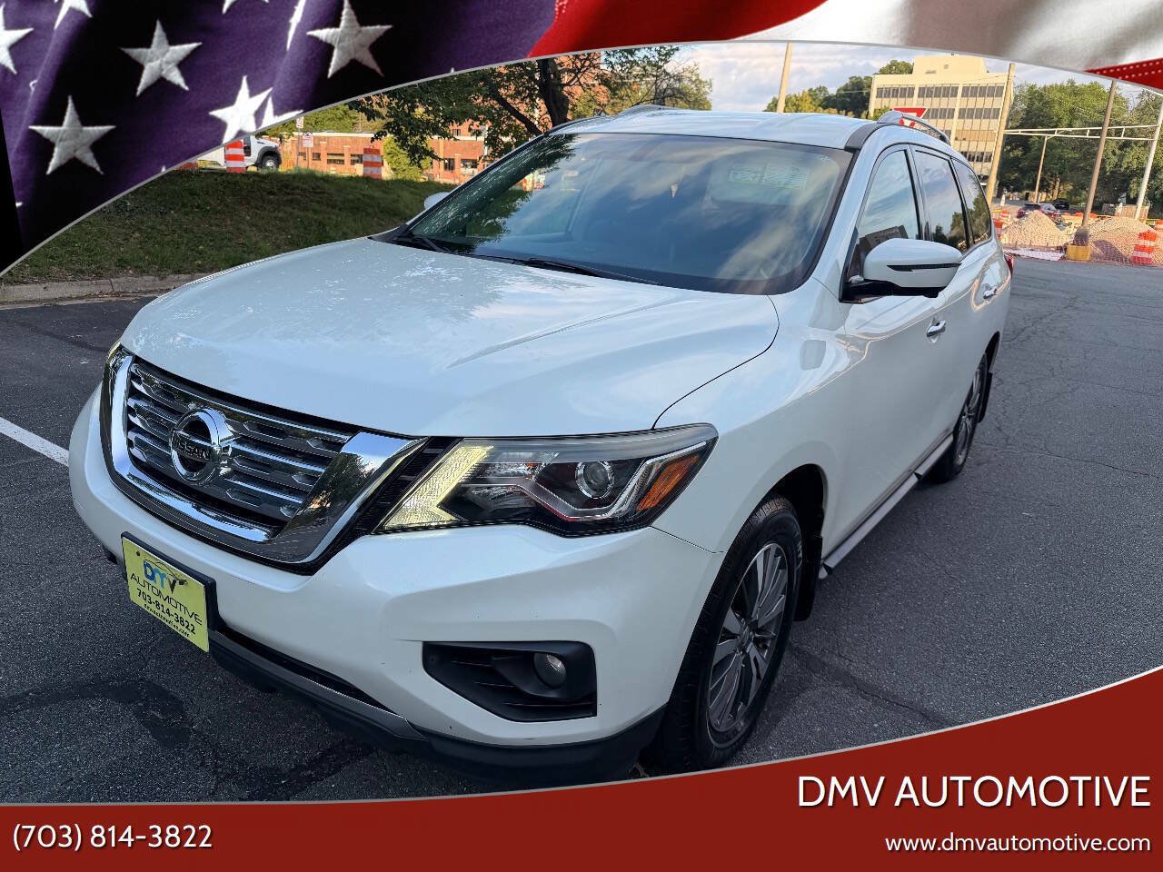 Used 2017 Nissan Pathfinder SL w/ SL Tech Package AWD/4WD image 1