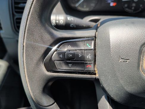 Used 2025 RAM ProMaster 2500 w/ Convenience Group FWD image 10