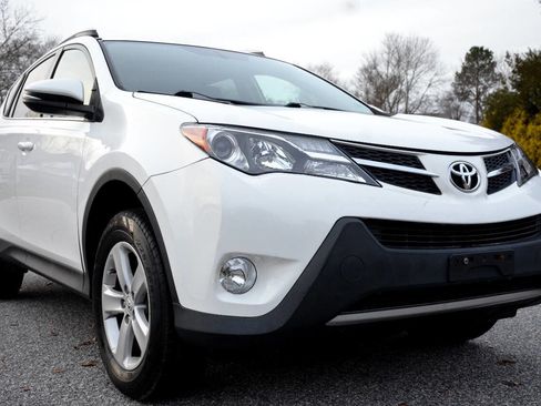 Used 2014 Toyota RAV4 XLE image 4