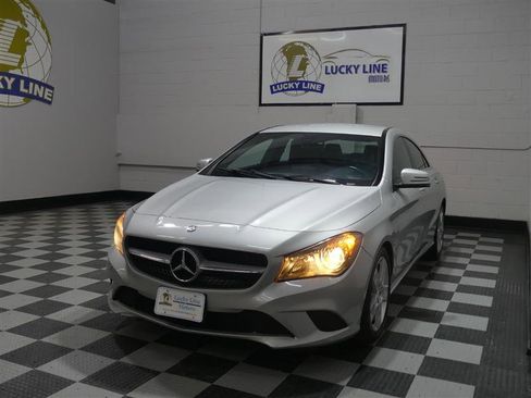 Used 2015 Mercedes-Benz CLA 250 4MATIC image 4