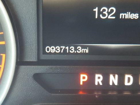 Used 2019 Ford F150 XLT w/ Equipment Group 302A Luxury AWD/4WD image 15