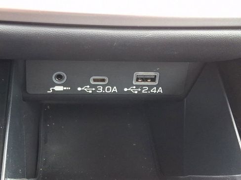 Certified 2023 Subaru Legacy Limited image 28