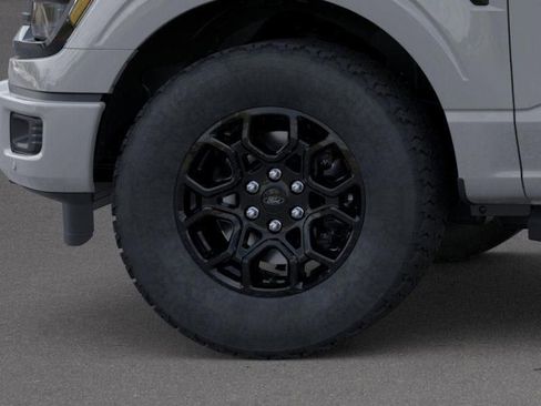 New 2026 Ford F150 XLT w/ Equipment Group 302A MID image 19