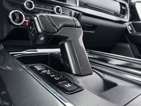 Used 2023 Ford F150 Lariat w/ Equipment Group 502A High image 16