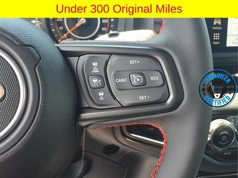 Used 2024 Jeep Wrangler Unlimited Rubicon w/ Convenience Group AWD/4WD image 14