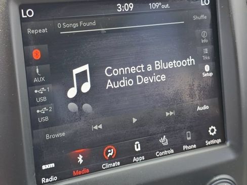 Used 2019 RAM 1500 Big Horn AWD/4WD image 9