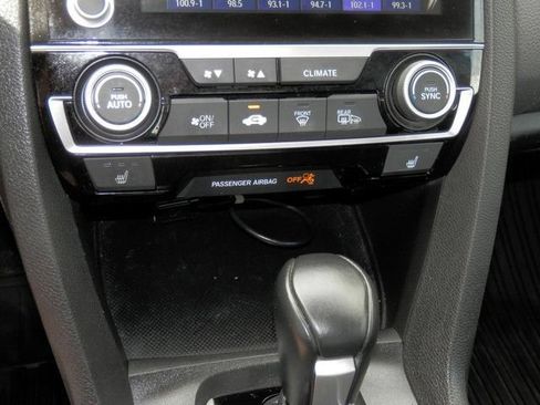 Used 2021 Honda Civic EX image 30