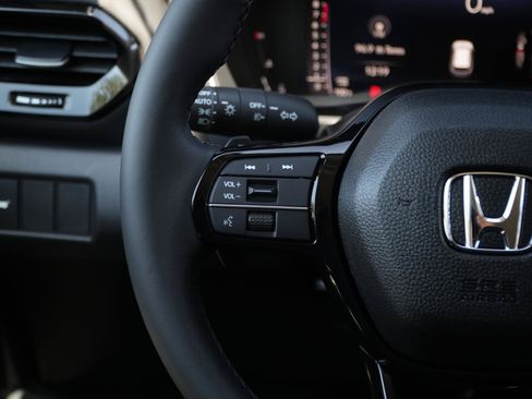 New 2026 Honda Pilot EX-L image 23