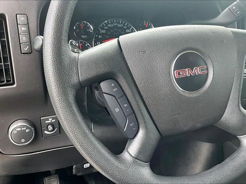 Used 2024 GMC Savana 2500 w/ Driver Convenience Package image 10