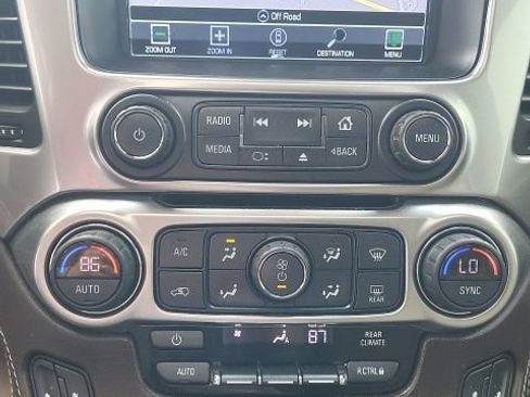 Used 2019 Chevrolet Tahoe LT image 8