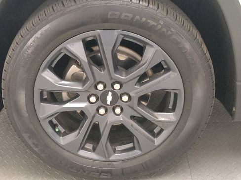 Used 2020 Chevrolet Traverse RS AWD/4WD image 31