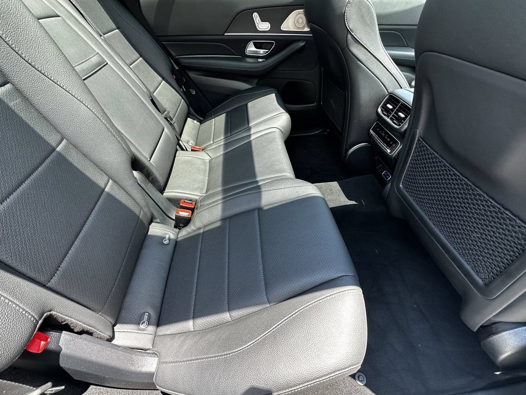 Certified 2025 Mercedes-Benz GLS 450 4MATIC w/ AMG Line Exterior image 18